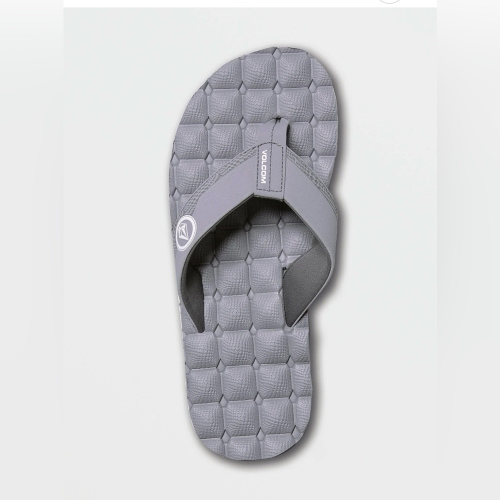 Volcom Recliner Sandal Light Gray Quilted Foam Flip Flops Men 11 NWT - Picture 10 of 11